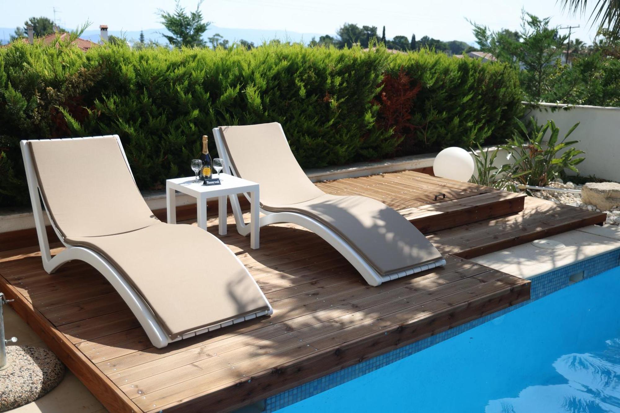 Villa Douglas - Private Pool, Bbq, 4Bdrms, View Pefkochori Exterior photo